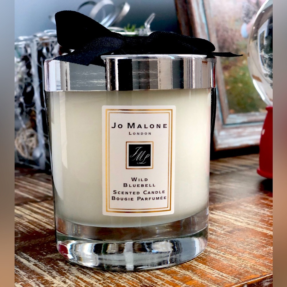 Jo Malone Wild Bluebell Candle- UNOPENED WITH GIFT BOW!